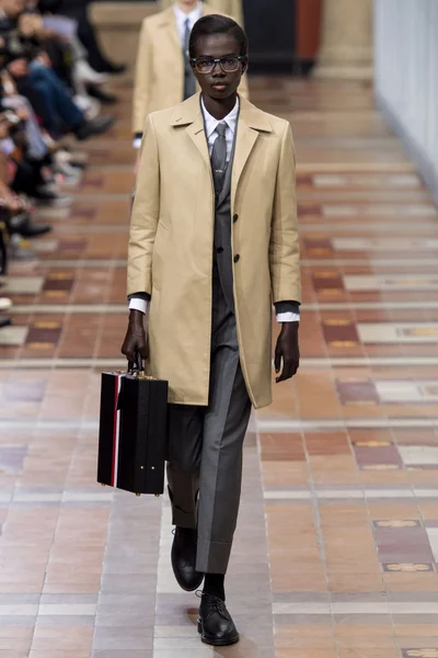 Look 6